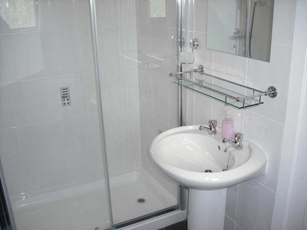 125 Kinlochbervie B&B Bagian luar foto